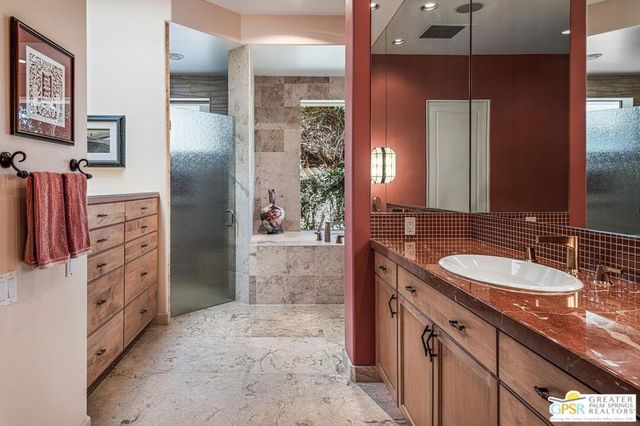 114 Waterford Circle, Rancho Mirage, CA 92270