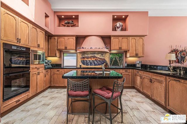 114 Waterford Circle, Rancho Mirage, CA 92270