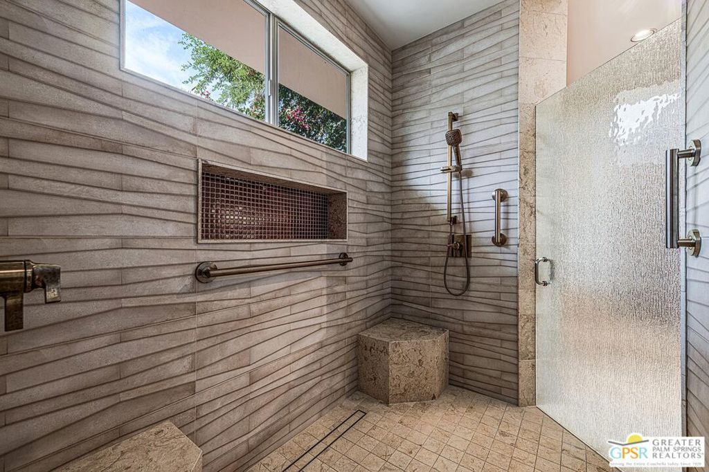 Image 28 of property listing at 114 Waterford Circle, Rancho Mirage, CA 92270