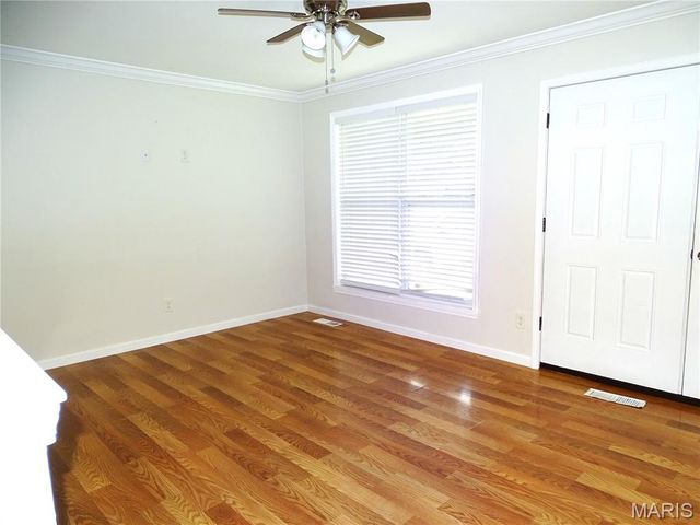 1052 Deleon Court, Fenton, MO 63026