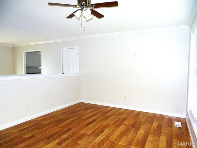 1052 Deleon Court, Fenton, MO 63026