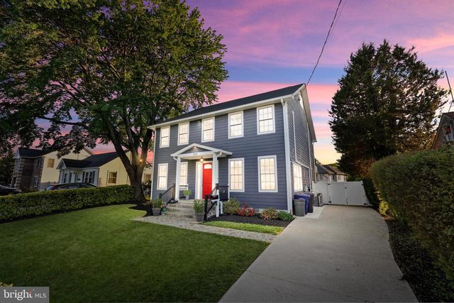 6925 BARRETT RD, Falls Church, VA 22042