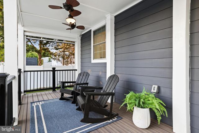6925 BARRETT RD, Falls Church, VA 22042