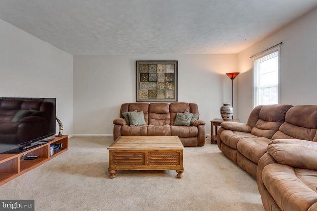 9427 CHERWEK DR, Lorton, VA 22079