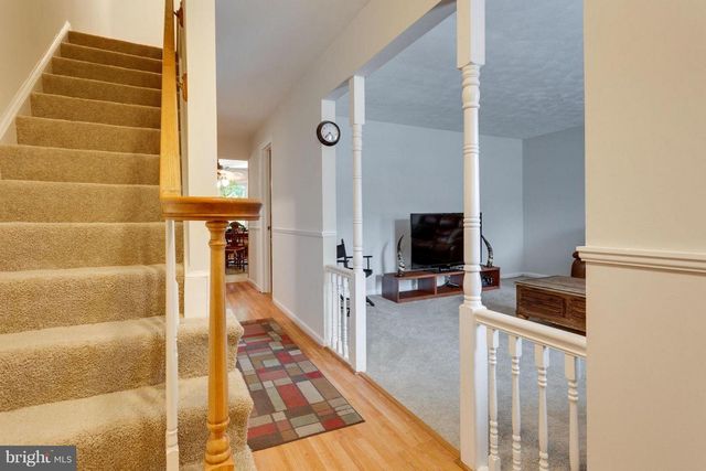 9427 CHERWEK DR, Lorton, VA 22079