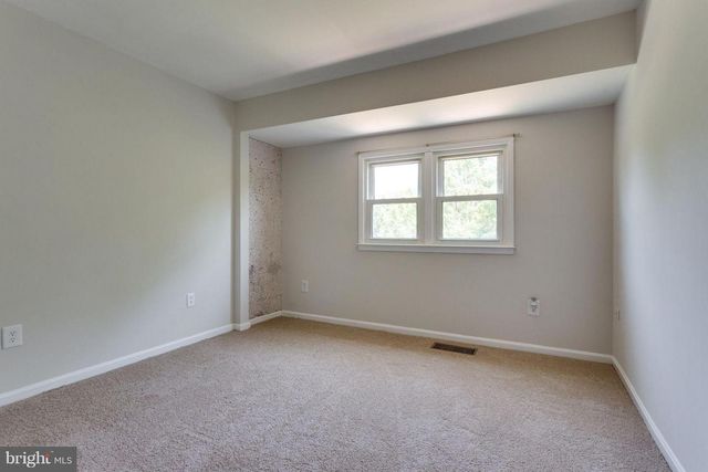 9427 CHERWEK DR, Lorton, VA 22079