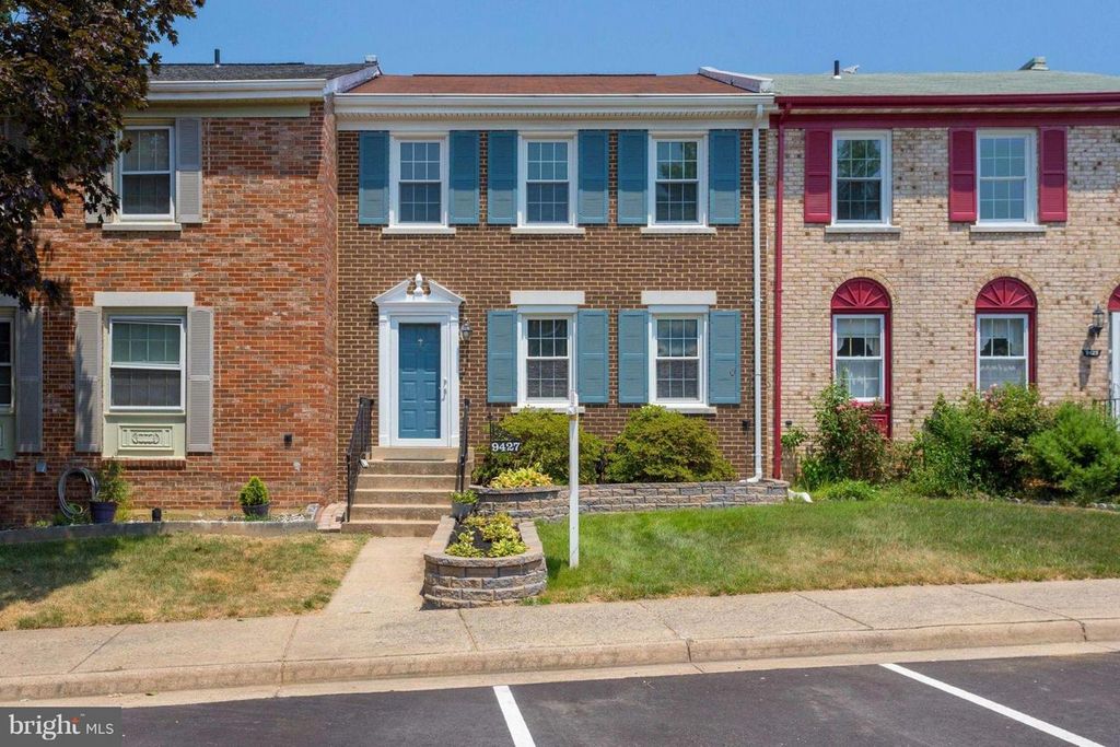 9427 CHERWEK DR, Lorton, VA 22079