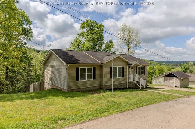 40 Wildberry Road, Charleston, WV 25312