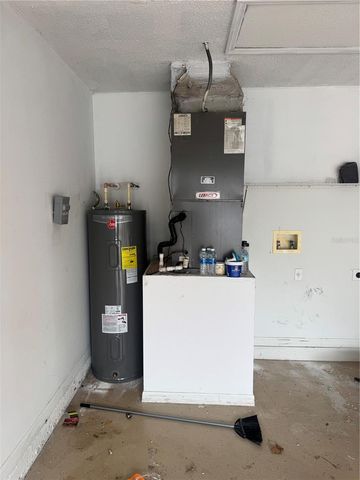 1045 BRENTON LEAF DRIVE, Ruskin, FL 33570