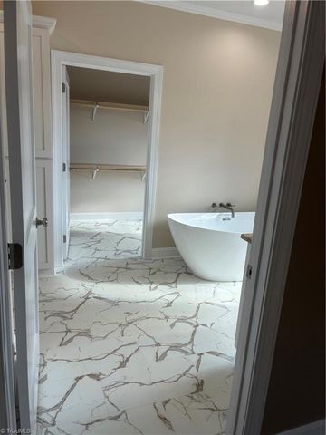 621 W Atkins Street, Dobson, NC 27017