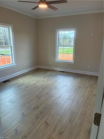 621 W Atkins Street, Dobson, NC 27017