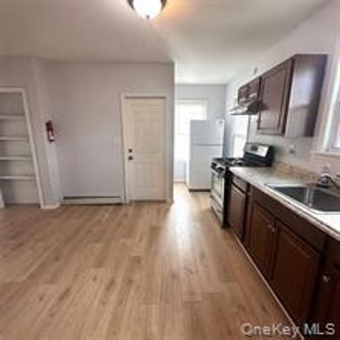 51 Worrall Avenue, Poughkeepsie, NY 12603
