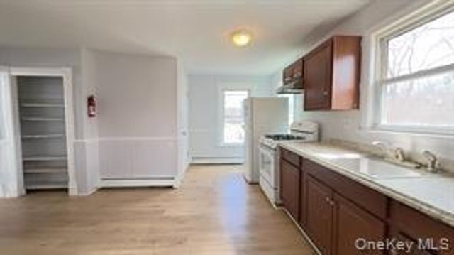 51 Worrall Avenue, Poughkeepsie, NY 12603