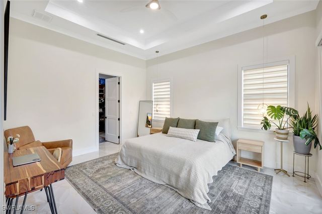 2546 4th ST NW, Naples, FL 34120