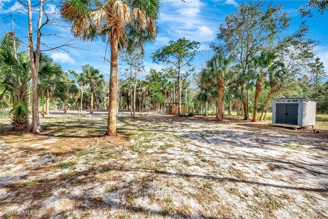 2546 4th ST NW, Naples, FL 34120