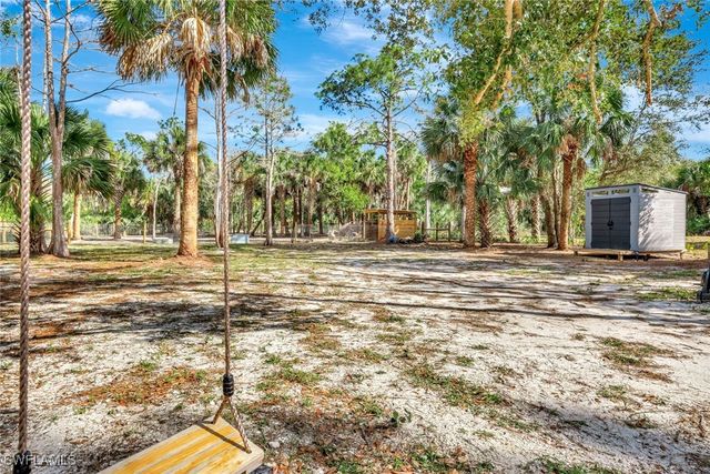 2546 4th ST NW, Naples, FL 34120