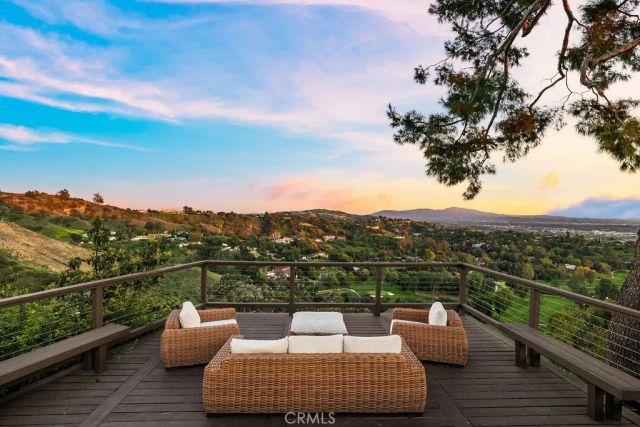 860 Reposado Drive, La Habra Heights, CA 90631