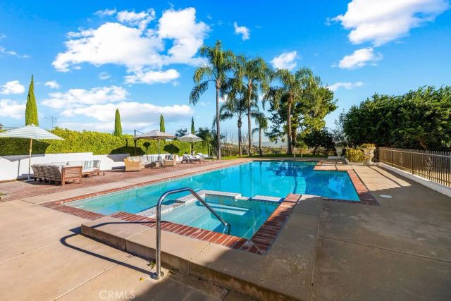 860 Reposado Drive, La Habra Heights, CA 90631
