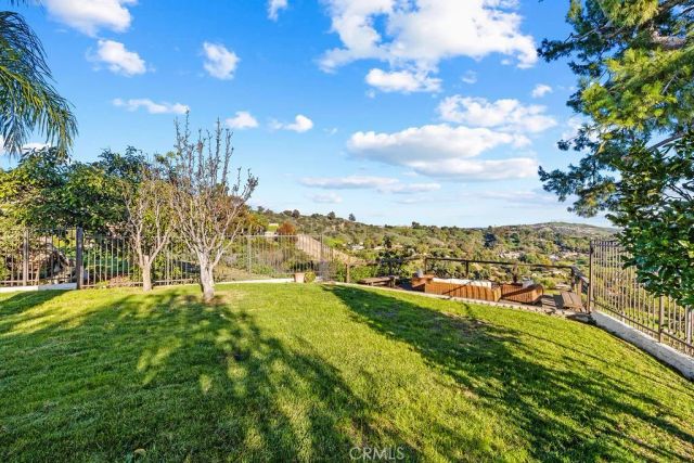 860 Reposado Drive, La Habra Heights, CA 90631