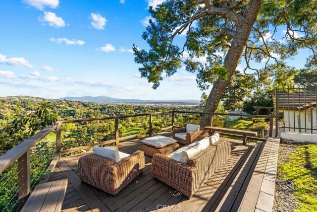 860 Reposado Drive, La Habra Heights, CA 90631