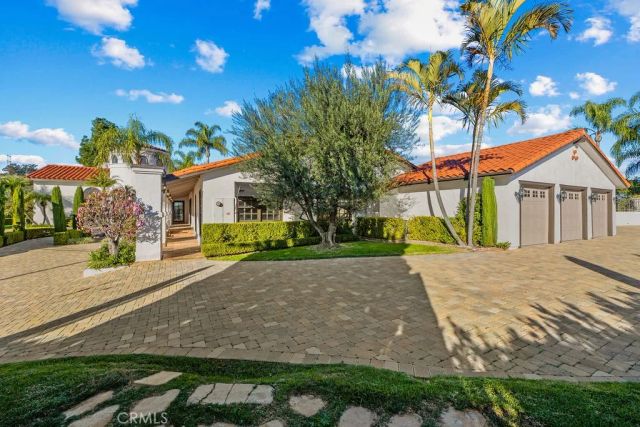 860 Reposado Drive, La Habra Heights, CA 90631