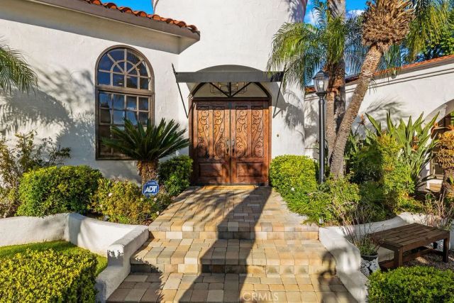 860 Reposado Drive, La Habra Heights, CA 90631