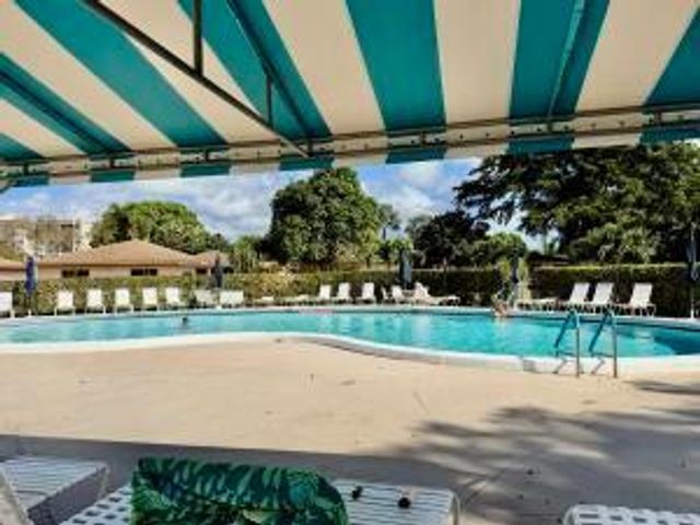 14671 Bonaire Boulevard 604, Delray Beach, FL 33446