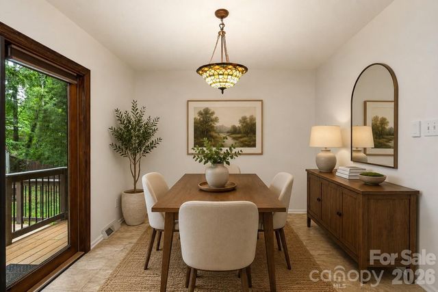 10 Botany View Court, Asheville, NC 28805