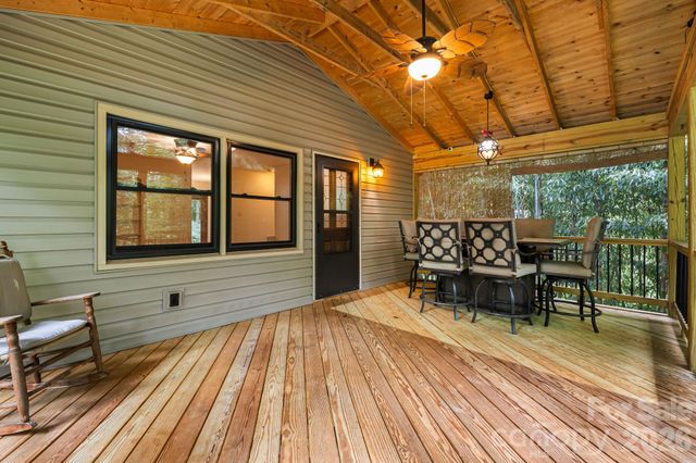 10 Botany View Court, Asheville, NC 28805