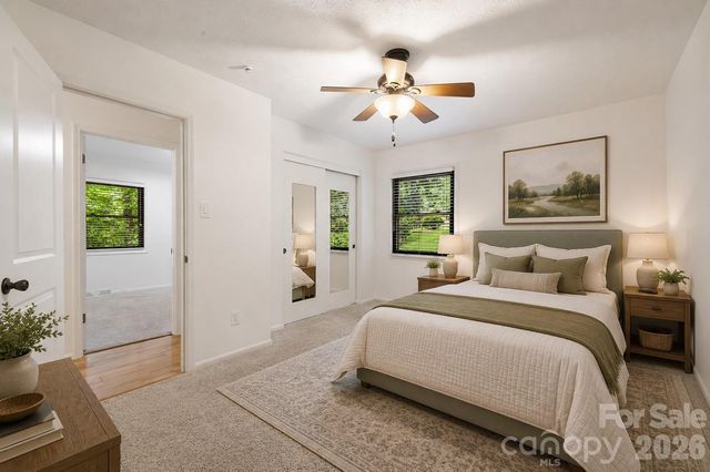 10 Botany View Court, Asheville, NC 28805