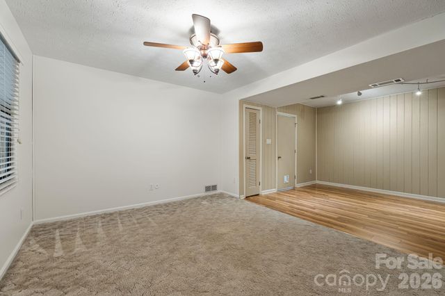 10 Botany View Court, Asheville, NC 28805