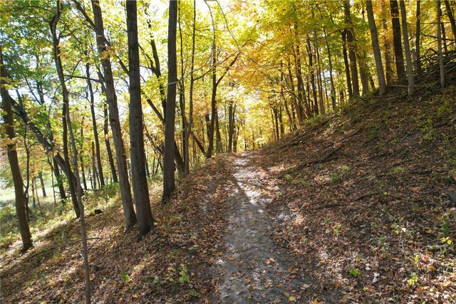 Lot 17 Kestrel Heights 2nd Addition, Cedar Rapids, IA 52403