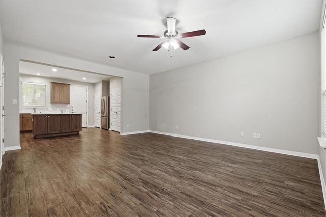 179 S Holly ST 102, Georgetown, TX 78626