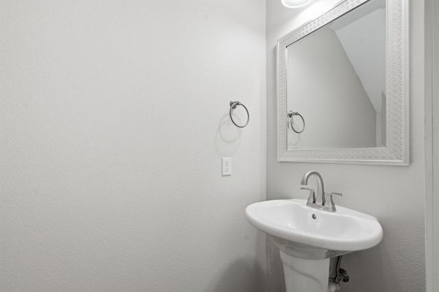179 S Holly ST 102, Georgetown, TX 78626