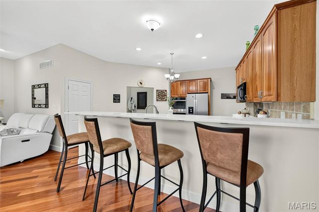 3840 Rooster Ridge Lane, Defiance, MO 63341