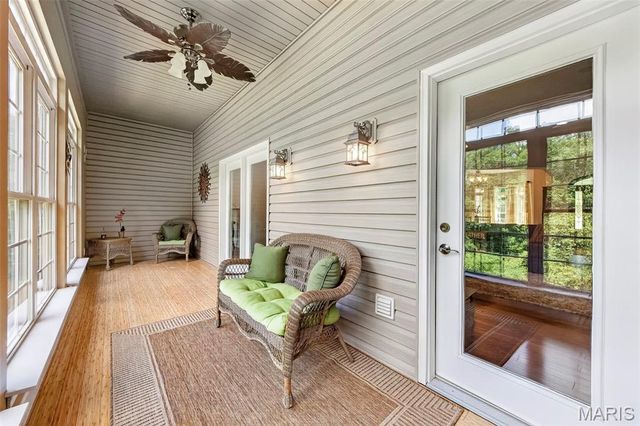 3840 Rooster Ridge Lane, Defiance, MO 63341
