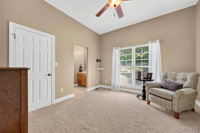3840 Rooster Ridge Lane, Defiance, MO 63341
