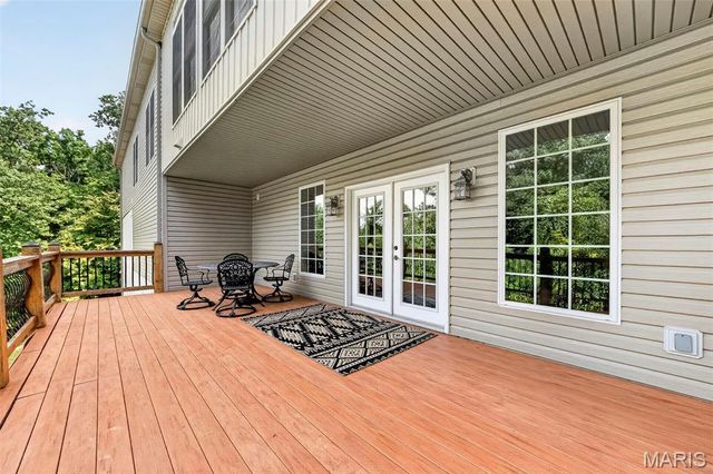 3840 Rooster Ridge Lane, Defiance, MO 63341