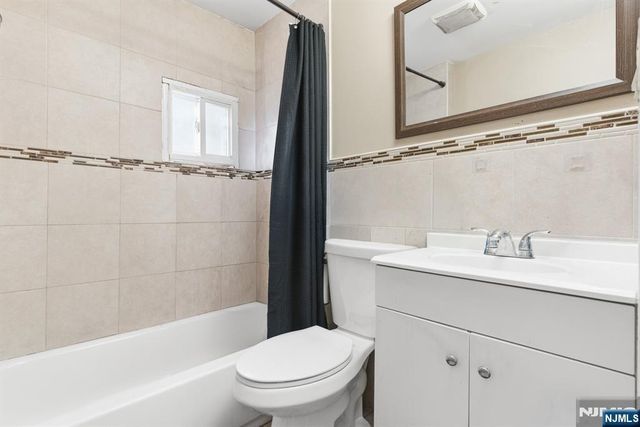 420 Mechanic Street, Orange, NJ 07050