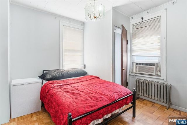 420 Mechanic Street, Orange, NJ 07050