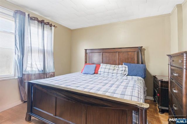 420 Mechanic Street, Orange, NJ 07050