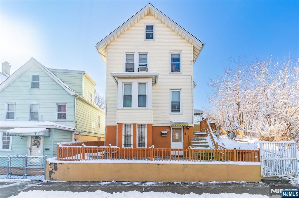 420 Mechanic Street, Orange, NJ 07050