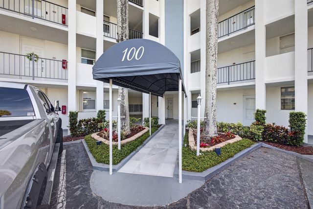 100 Paradise Harbour Boulevard 307, North Palm Beach, FL 33408