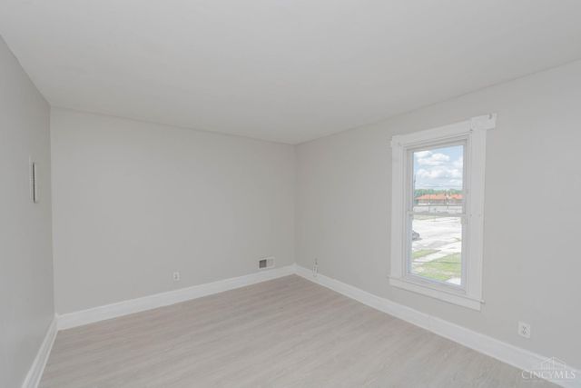 13 Crawford Street, Middletown, OH 45044