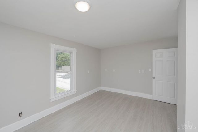 13 Crawford Street, Middletown, OH 45044