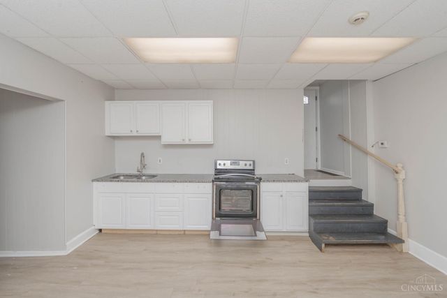 13 Crawford Street, Middletown, OH 45044
