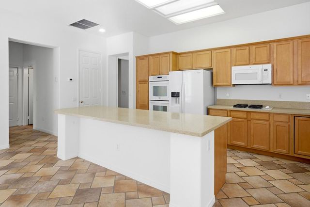 39314 Blossom Circle, Palm Desert, CA 92211