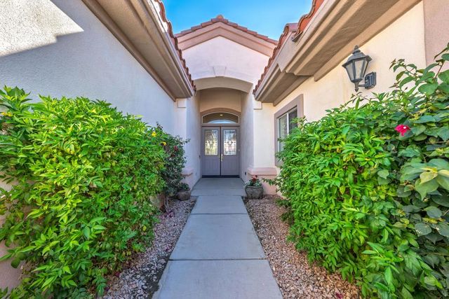 39314 Blossom Circle, Palm Desert, CA 92211