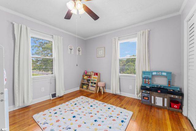 210 Edgewood Avenue, Belton, SC 29627