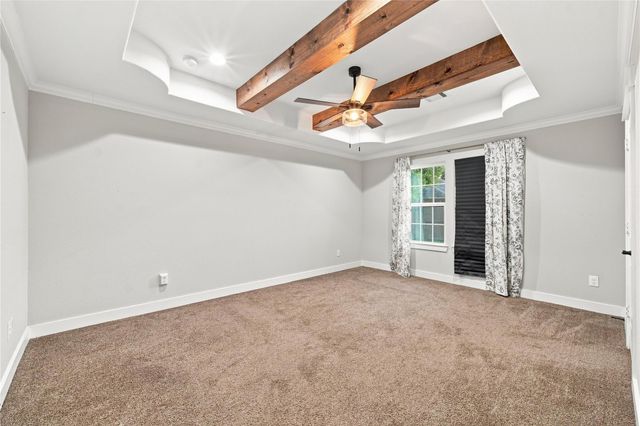 36 Prairie Oaks Drive, La Marque, TX 77510